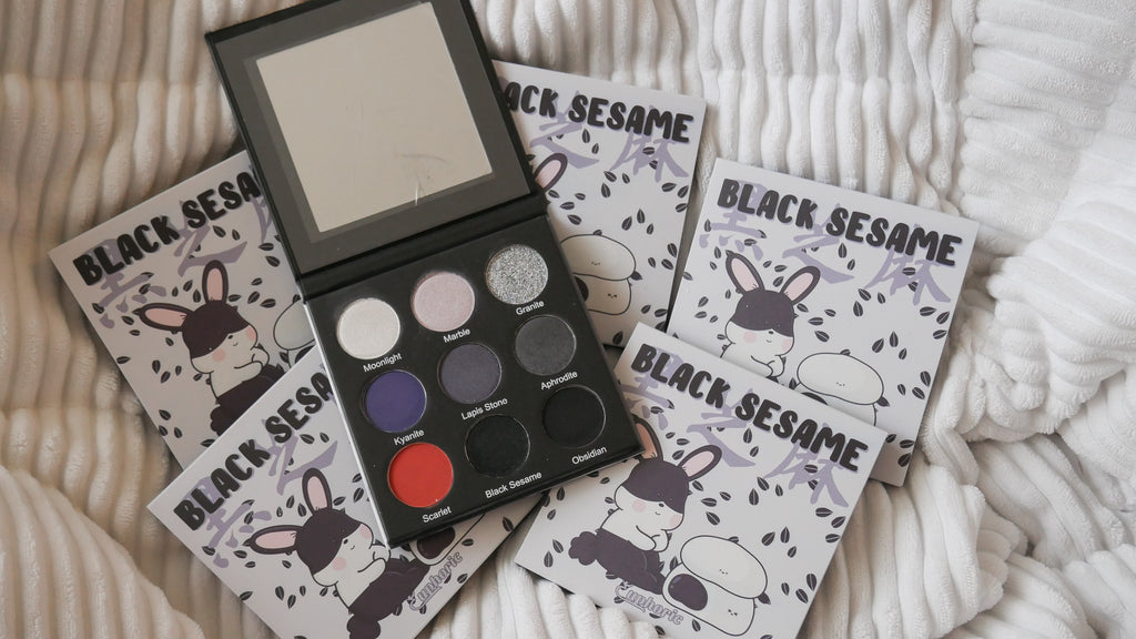 Black Sesame Eyeshadow Palette - Euphoric Sun